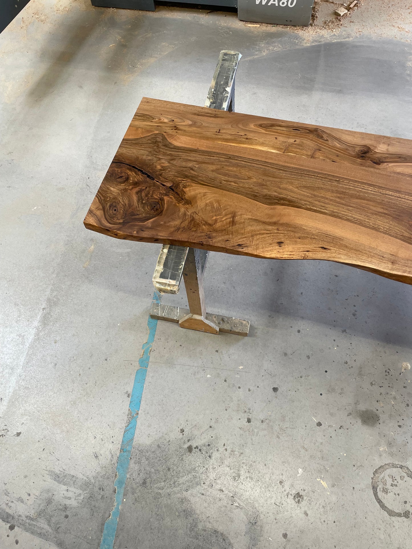Massive Nussbaumplatten bis 200cm Länge / Holzplatten geölt - verschiedene Größen / Für Waschtische Beistelltisch - Fensterbänke