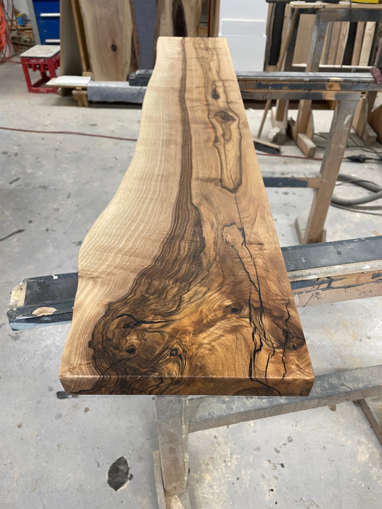 Massivholzplatten - Nussbaum - Esche - Eiche - Olivenholz