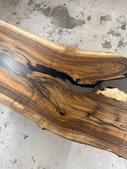 Walnuss Tischplatte geölt - EINZELSTÜCK, sofort verfügbar