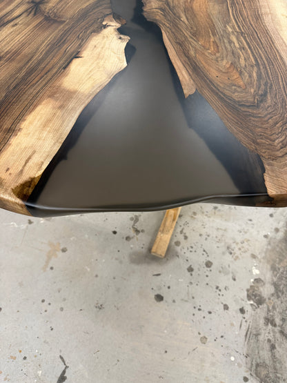 Walnuss Tischplatte geölt - EINZELSTÜCK, sofort verfügbar