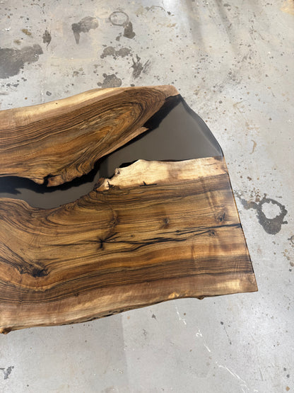 Walnuss Tischplatte geölt - EINZELSTÜCK, sofort verfügbar