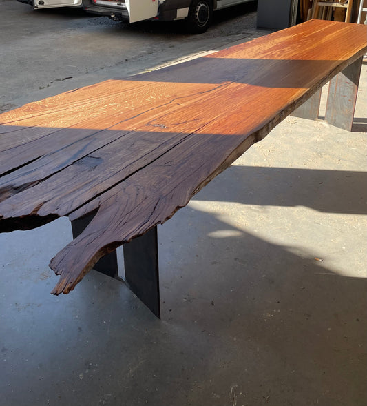 Eichenholztisch rustikal