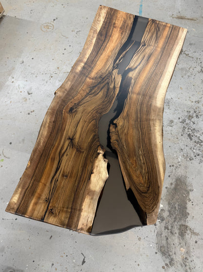 Walnuss Tischplatte geölt - EINZELSTÜCK, sofort verfügbar